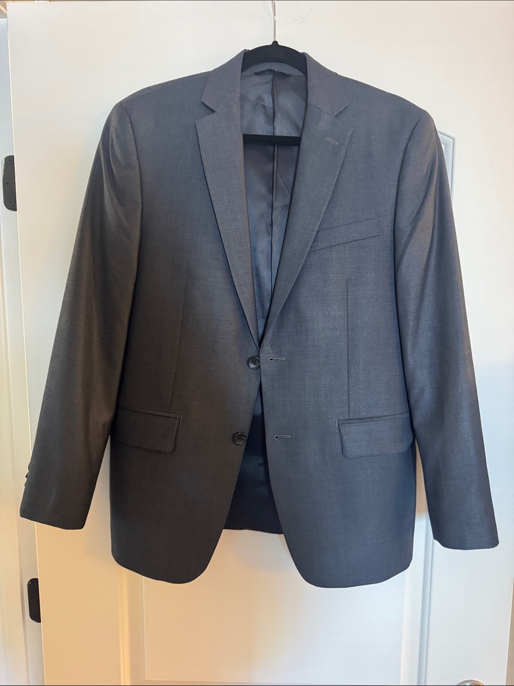 Men's Classic Gray Two-Button Blazer | size 38S
